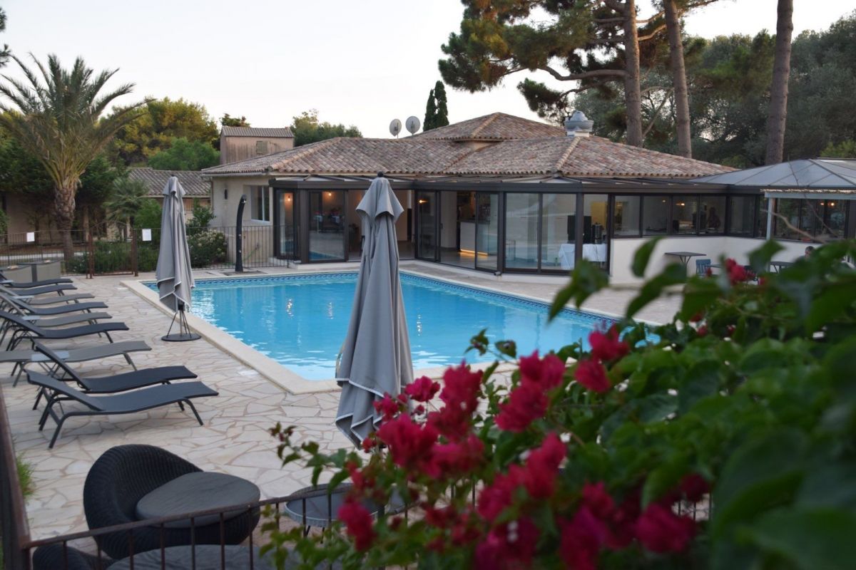 Vacances à l'hôtel avec piscine à Bonifacio en Corse du Sud
